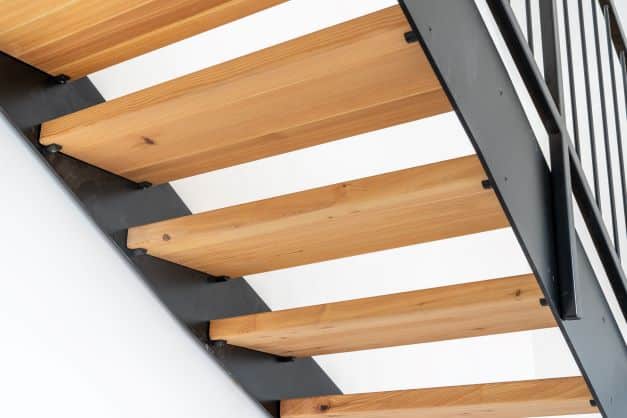 Stiege mit Loft Geländer